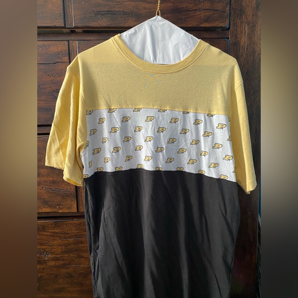 Purdue Shirt (M 38-40)